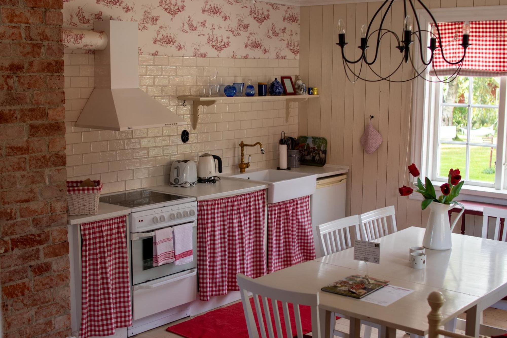 Hem Till Garden Boutique Hotel Västerås Екстериор снимка