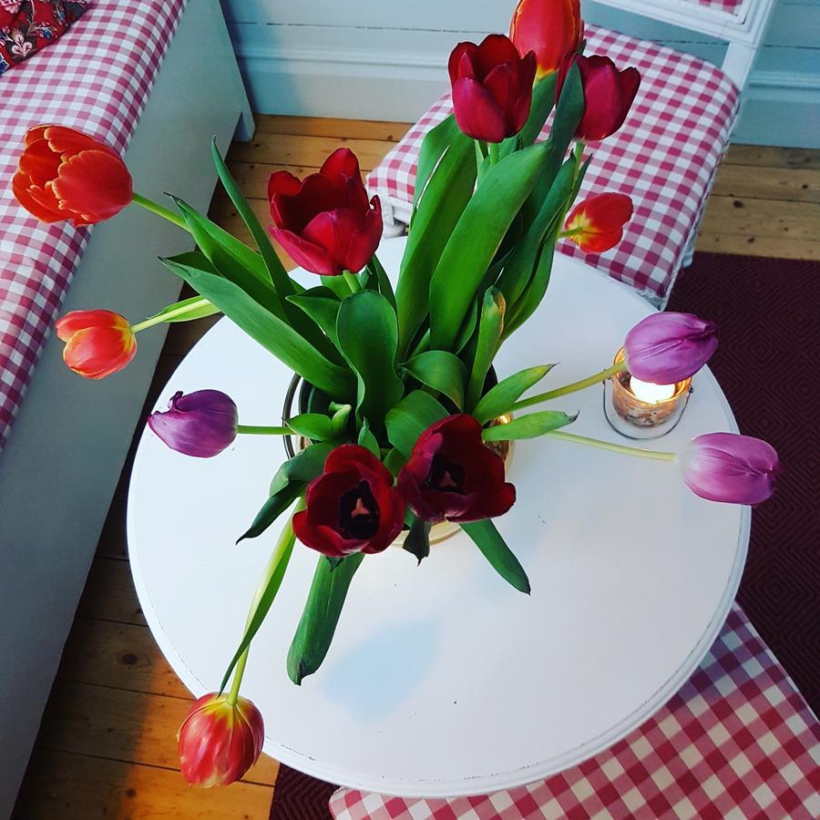 Hem Till Garden Boutique Hotel Västerås Екстериор снимка